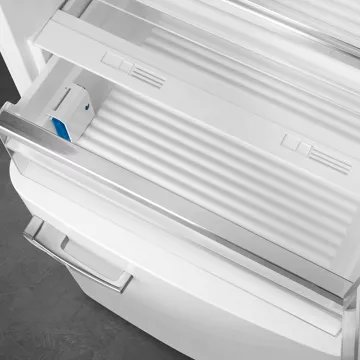 Réfrigérateur combiné SMEG FAB38RWH5 Blanc – Image 6